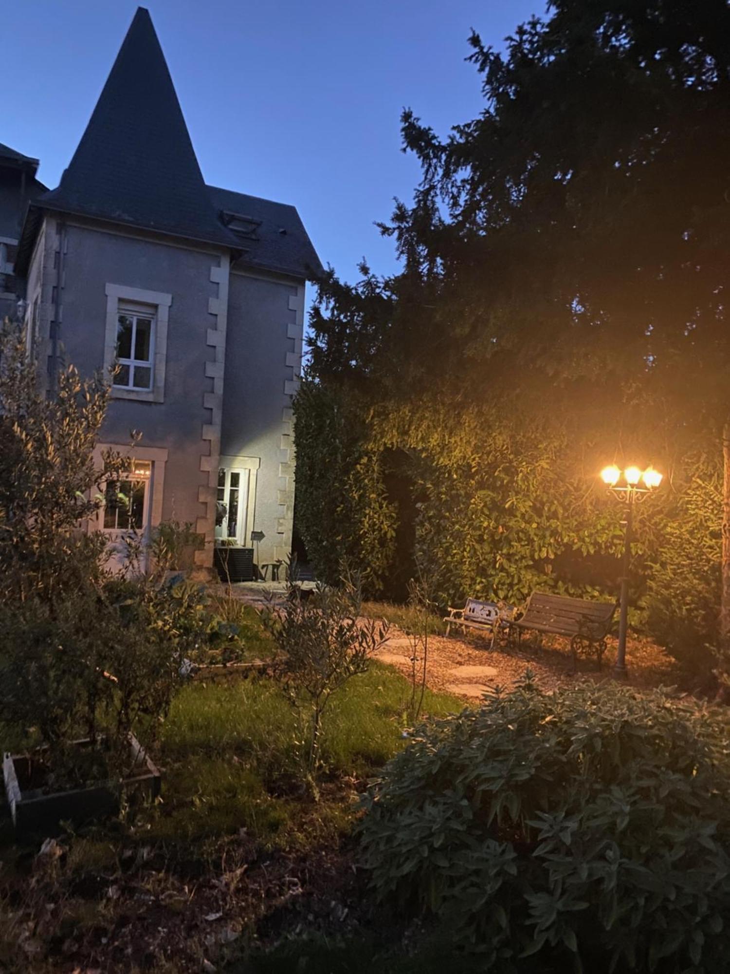 Domaine De Treuillaud Bed & Breakfast Villers-les-Ormes ภายนอก รูปภาพ